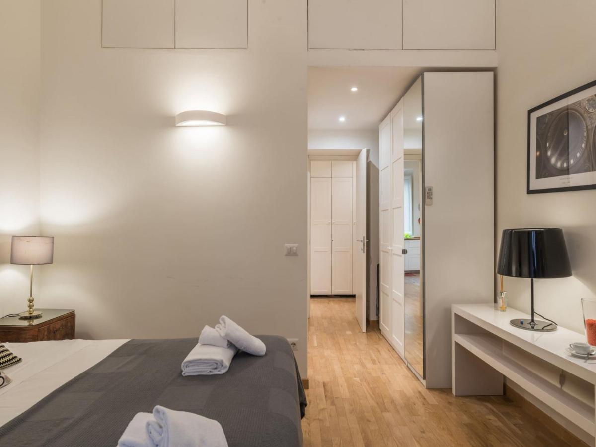 The Best Rent - Elegant Flat Near Colosseum Roma Dış mekan fotoğraf