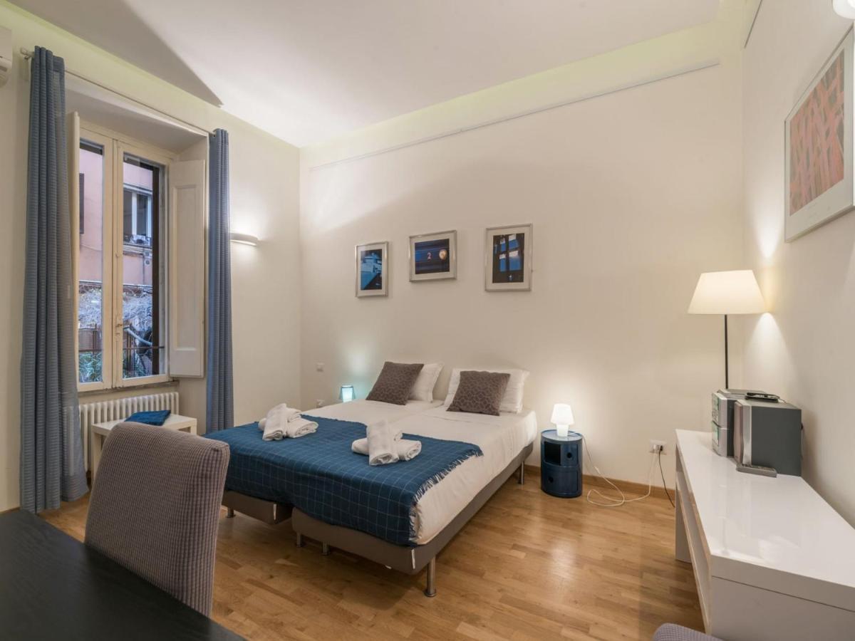 The Best Rent - Elegant Flat Near Colosseum Roma Dış mekan fotoğraf